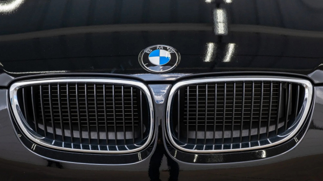 Kdysi mizerně přijaté nové BMW se právě prodalo za víc než 4 miliony Kč, i když nedávno stávalo statisíce. A my jsme vám to říkali