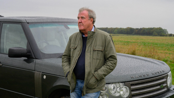 Mrzí vás, že Clarkson končí s auty? Podívejte se, jak je hodnotil před 28 lety v pořadu prodávaném na VHS