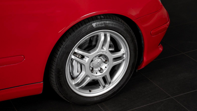 Jediný kdy vyráběný sportovní diesel Mercedesu vznikl v pouhých 691 kusech. Dnes je to zapomenutá rarita, tento jde koupit skoro nový