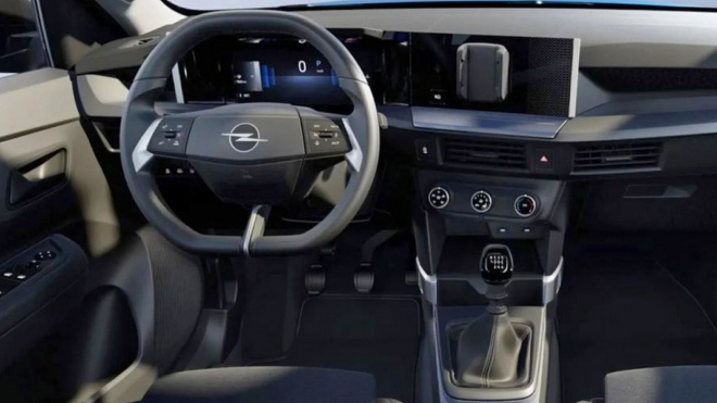 Že levná nová auta už nebudou? Opel vrací naději, tento nový základ posílá do prodeje s manuálem, bez hybridu i nesmyslů na palubě