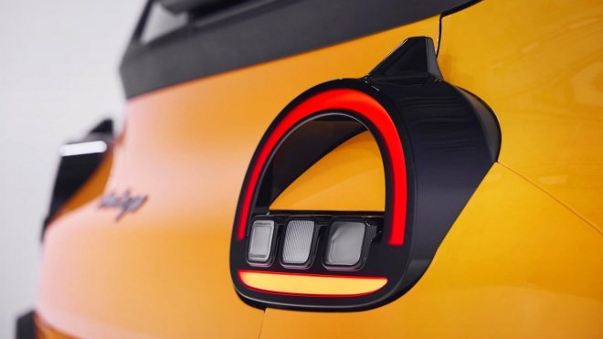 Nový Renault Twingo kompletně odhalil únik ještě před premiérou. Vypadá skvěle, v nitru ale skrývá nepříjemné překvapení