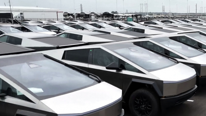 Tesla na hroutícím se trhu s elektromobily až komickým způsobem ukazuje konkurenci, kdo je tu král