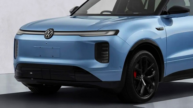 VW posouvá hranice &bdquo;fejku&rdquo;, únik patentových materiálů odhalil model z elektrické řady, který potají používá motor 1,5 turbo