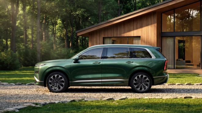 Atraktivní pětimetrové SUV pro šest s výbavou a výkonem za 340 tisíc? To dnes umí jen Číňané, nikdo jiný