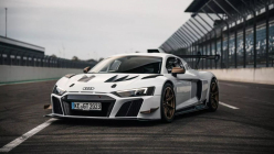 Les Allemands ont créé un véritable racer sur les marques et le vendent normalement, mais pour la R8 c'est l'ultime - 2 - Audi R8 Abt XGT 2023 first kit 02