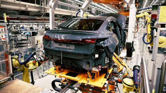 Audi se zbaví 15 % zaměstnanců, říkají zdroje z firmy, první továrna a 3 000 lidí v ní už to mají spočítané