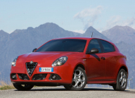 En fait, la seule Alfa Romeo moderne bien vendue ne tire pas dans les bazars, d'autant moins que vous pouvez 