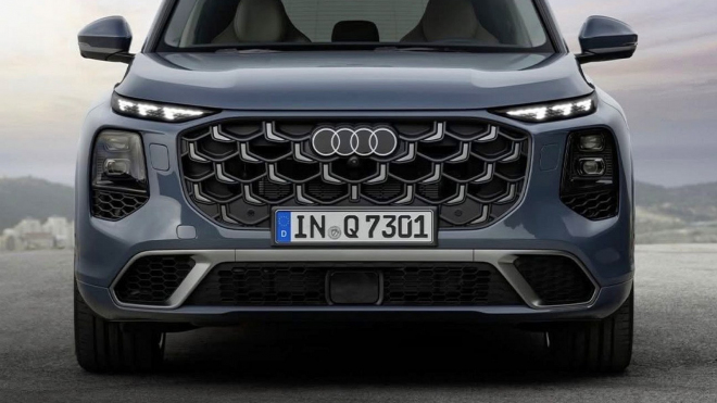 Zatímco Audi láká na podobu dveří, novou Q7 kompletně odhalil únik. Takhle bude vypadat zvenčí i zevnitř