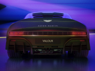 Les Britanniques présentent une nouvelle voiture de route ressemblant à une machine à remonter le temps, le moteur V12 est associé à un changement de vitesse manuel - 6 - Aston Martin Valour 2023 first kit 06