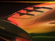 Les Britanniques présentent une nouvelle voiture de route qui ressemble à une machine à remonter le temps, le moteur V12 est associé à un changement de vitesse manuel - 11 - Aston Martin Valour 2023 first kit 11