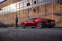 L'attitude d'Alfa Romeo à l'égard des voitures électriques montre le chaos dans lequel se trouve l'industrie automobile aujourd'hui - 2 - Alfa Romeo 33 Stradale 2024 first set 12