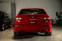 Quelqu'un a enfermé une BMW neuve dans un garage climatisé pendant 20 ans, elle se vend maintenant quatre fois plus cher - 6 - BMW M5 E39 2003 nejete sale 06