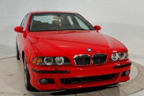 Quelqu'un a enfermé une BMW neuve dans un garage climatisé pendant 20 ans, elle se vend maintenant quatre fois plus cher - 11 - BMW M5 E39 2003 nejete sale 11