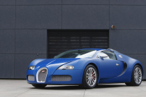 Forse la migliore replica Bugatti Veyron disponibile a 28 milioni di sconto rispetto all'originale, ma comunque incredibilmente costosa - 4 - Bugatti Veyron Bleu Centenaire ilu replica sale 01