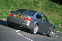 Quelqu'un a acheté une BMW M3 CSL rare en 2004 et l'a ramenée à la maison. 3 - BMW M3 CSL E46 dobove 03