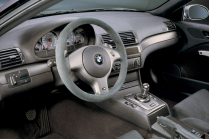 Quelqu'un a acheté une BMW M3 CSL rare en 2004 et l'a ramenée à la maison. 5 - BMW M3 CSL E46 dobove 05