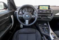 Les compactes acérées sont peut-être le plus grand terrain de bazar aujourd'hui, les voitures rapides ordinaires pour tous les jours disparaissent du marché - 6 - BMW M135i 2015 facelift official nove 66