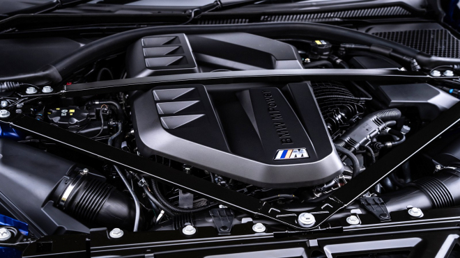 BMW zaskočilo aktivisty. I do příští M3 nabídne spalovací šestiválec, „bipolární” bude celá Neue Klasse