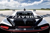 Bugatti a invité ses clients les plus estimés à conduire leurs voitures à plus de 400 km/h, c'est ce qu'on appelle un geste - 6 - Bugatti en Floride 2023 première série 06