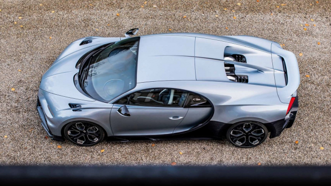 Le designer en chef sortant de Bugatti révèle les premiers détails du successeur de la Chiron, mais n'inspire pas l'enthousiasme.