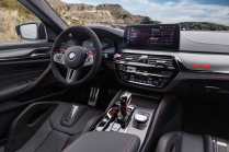 BMW se met en quatre pour rencontrer les Tchèques. 6 - BMW M5 CS 2021 première série 31