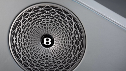 Bentley propose un système audio qui coûte plus cher que la toute nouvelle Octavia Combi en édition limitée pour 18 personnes riches - 12 - Bentley Mulliner Batur 2023 nova set 12