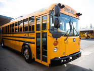 La Californie oblige même les bus scolaires à passer à l'électricité. Les campagnes s'y refusent - 2 - Blue Bird electric bus pictorial photo 02