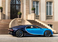 Der tschechische Milliardär zeigte, wie eine Fahrt mit 414 km/h im normalen Straßenverkehr aus Fahrersicht aussieht - 2 - Bugatti Chiron Radim Skip ilustracni foto 02