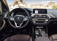 La BMW X3 G01 d'occasion est un compromis presque parfait entre tout ce dont vous pourriez avoir besoin, sans être découragé par le prix non plus - 3 - BMW X3 2017 illustratni foto 03