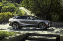 Un test montre qu'il suffit de rouler à 16 mph plus vite pour que l'autonomie d'une voiture électrique diminue de 137 km - 2 - Cadillac Lyriq 2023 production 02
