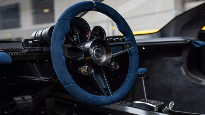 Němci to se svým moderním sporťákem jako ze starých časů myslí smrtelně vážně, ukázali ho v působivé nové verzi