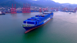 Les Chinois ont construit le plus grand cargo électrique du monde. S'il prend feu avec ses batteries de 68 MWh, ce sera quelque chose - 1 - Cosco Shipping illustration photo 01