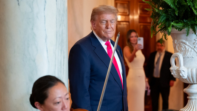Donald Trump se veřejně vysmál ostudné změně image Jaguaru, otevřeně řekl to, co si myslí asi 99 procent lidí
