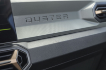 La nouvelle Dacia Duster offre beaucoup pour les petits, la version la plus pratique empoche le tout Simply Clever Skoda - 34 - Dacia Duster Extreme 2023 première série 34