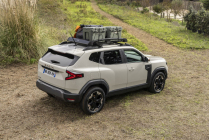 La nouvelle Dacia Duster offre beaucoup pour les petits, la version la plus pratique empoche le tout Simply Clever Skoda - 44 - Dacia Duster Extreme 2023 première série 44