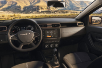 Dacia devient la nouvelle Skoda, les Tchèques lui donnent un coup de balai - 3 - Dacia Duster Extreme 4x4 2023 03