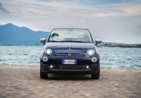 Quelqu'un a fait construire une Rolls-Royce dans le style d'une Fiat, a donné à la commande habituelle une raclée parfaite - 14 - Fiat 500 Riva 2016 première série 05