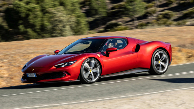 Tvůrce Call of Duty zemřel při ošklivé nehodě se svým Ferrari, kolemjdoucí vše natočili na video