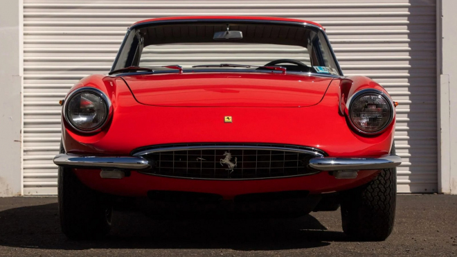 La Ferrari de l'homme le plus riche du monde et symbole de ces gens n'a jamais été désirée, elle est enfin vendue.