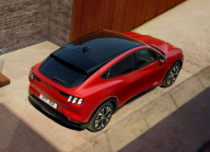 Ford a présenté son rêve d'un avenir électrique rose. Ses propres chiffres montrent à quel point c'est absurde - 2 - Ford Mustang Mach-E 2021 nove foto 02
