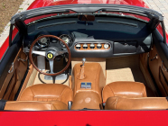Quelqu'un a créé une réplique presque parfaite d'une Ferrari rare, la différence justifiant le prix d'un autre 430 millions est difficile à trouver - 12 - Ferrari 250 California Spyder 2023 replica 12