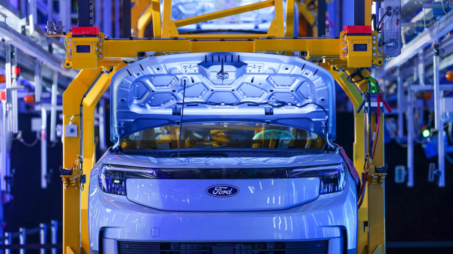 Ford už teď prodělává 987 tisíc na každém elektromobilu, dalších 43 miliard odepíše za odpískané modely