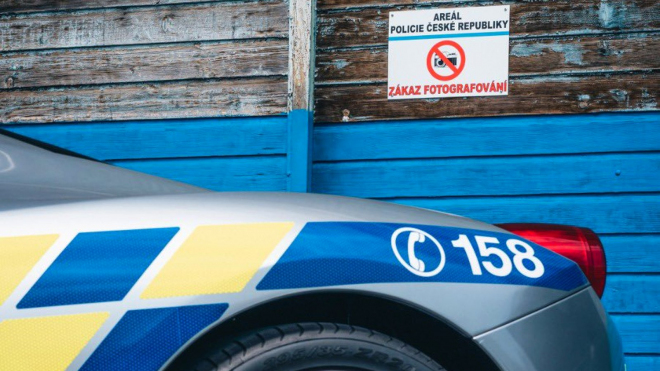 Ani v USA nechápou, proč si česká policie pořídila Ferrari, je to jen prázdná exhibice