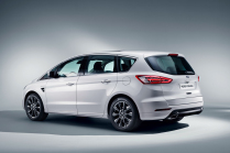 Už za týden v EU nepůjde koupit úplně nové auto bez povinného omezovače rychlosti, za 2 roky bude ještě hůř - 2 - Ford S-Max Intelligent Speed Limiter ISA ilu 02