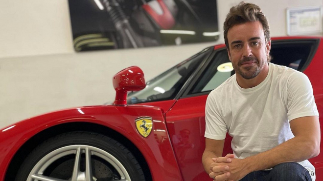 Fernando Alonso se débarrasse de sa rare Ferrari, pour obtenir plus de 120 millions d'euros pour la toute première Enzo.