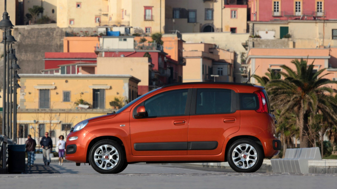 La Fiat Panda reçoit une nouvelle génération après 13 ans, une nouveauté conçue différemment va emmener les clients chez Dacia