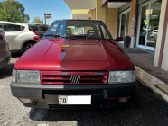 La meilleure version du rêve tuzex de Fiat peut être achetée dans un état incroyable, mais aurait été moins chère avec des bons - 1 - Fiat Uno Turbo Racing 1992 vente 01