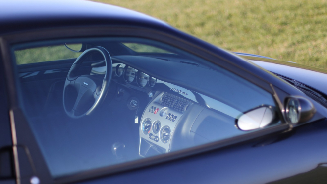 Italské &bdquo;Ferrari pro chudé&rdquo; se dá koupit jako dodnes nové auto v ne až tak &bdquo;Ferrari provedení&rdquo;, je to hotový poklad