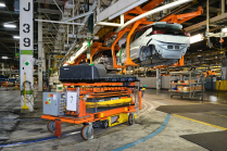 Le désintérêt pour les véhicules électriques a contraint davantage de constructeurs automobiles à abandonner la production dans de nouvelles usines et à procéder à des licenciements - 4 - GM Orion Assembly oficialni 04