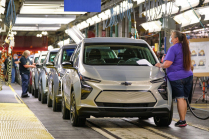 Le manque d'intérêt pour les VE a contraint davantage de constructeurs automobiles à abandonner la production dans de nouvelles usines et à procéder à des licenciements - 6 - GM Orion Assembly oficialni 06